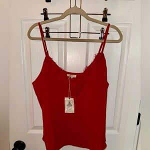 Easel Women’s Scarlet Lace-Trimmed Camisole
